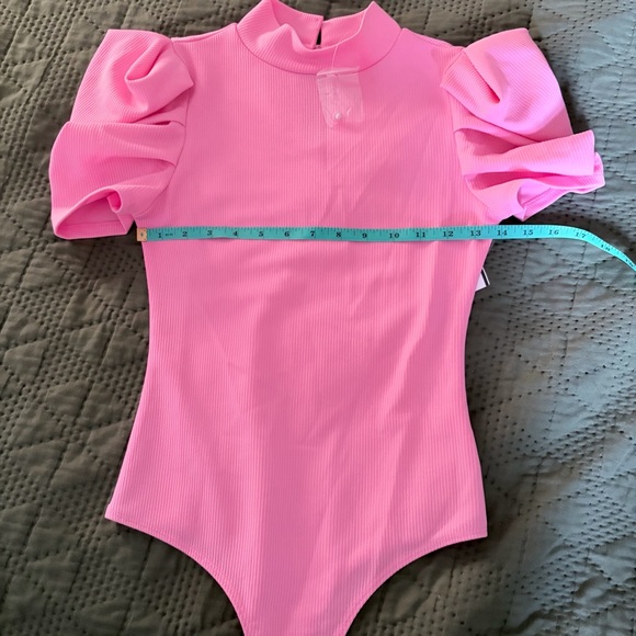 TCEC Pink Puff Sleeve Bodysuit - Picture 5 of 7